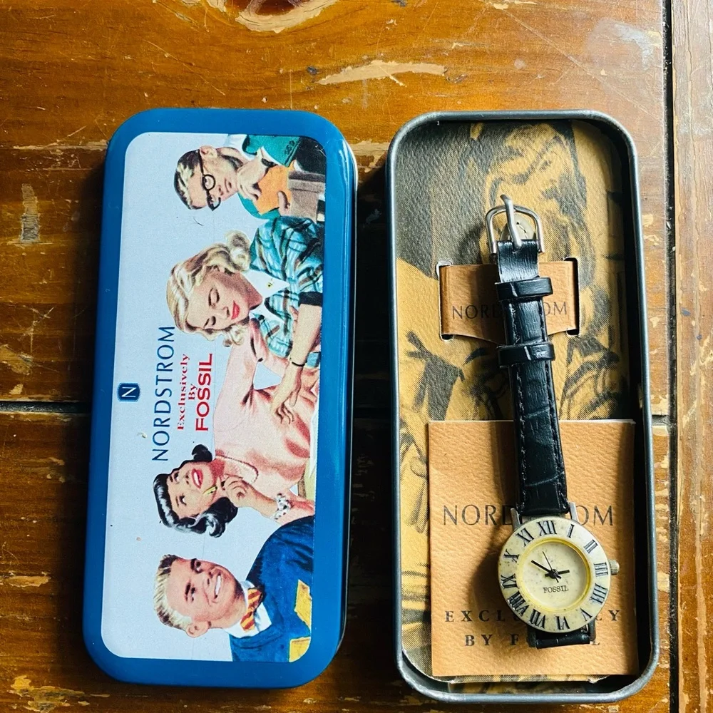 1995 SMALL STONE FACE FOSSIL WATCH BW-6706